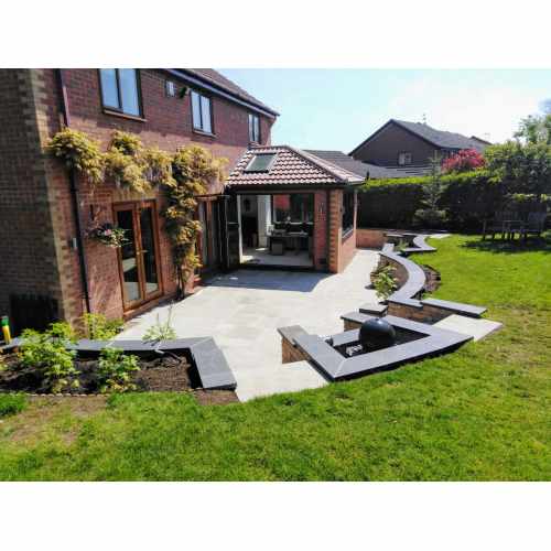 Black Copings: Natural Granite Flat Double Coping Stone in Emperor Black - 600mm x 300mm x 40mm