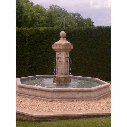 Natural Limestone Fountain - French Town Square Style: 3.5mtr Diameter